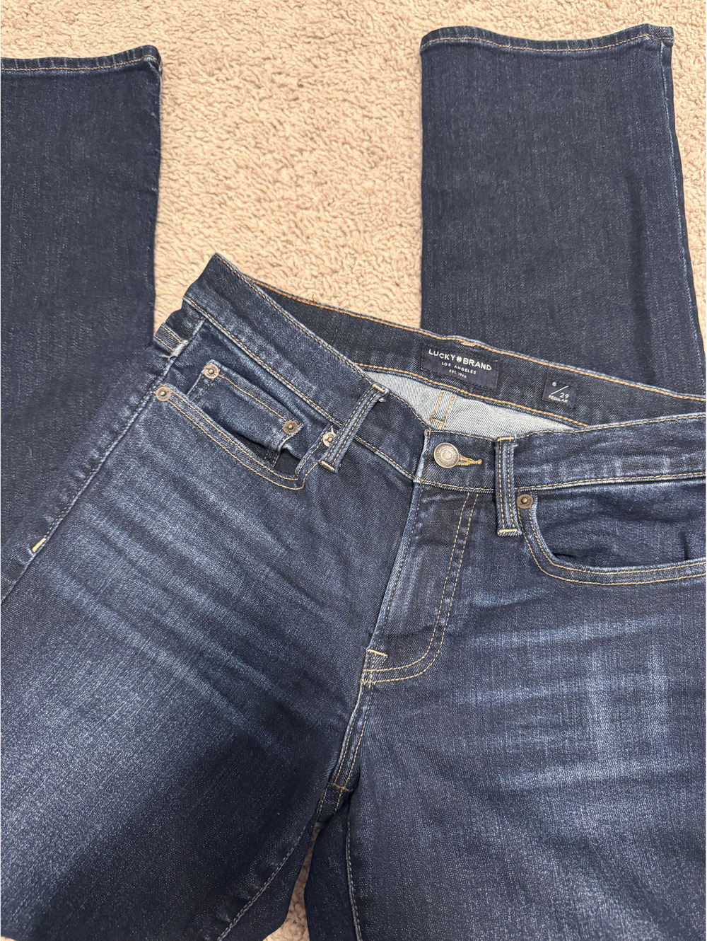 Lucky Brand Women's Dark Wash Straight Denim Jeans Size Size 8